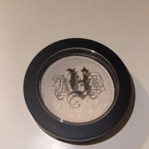 KVD METAL CRUSH EYESHADOW